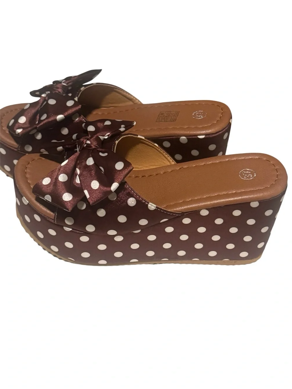 SHEIN Maroon Polka Dot Bow Platform Wedges NIP Size 37 (US 7)